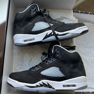 Air Jordan 5 Retro Black/White/Cool Grey CT4838-11 M 8.5 W 10